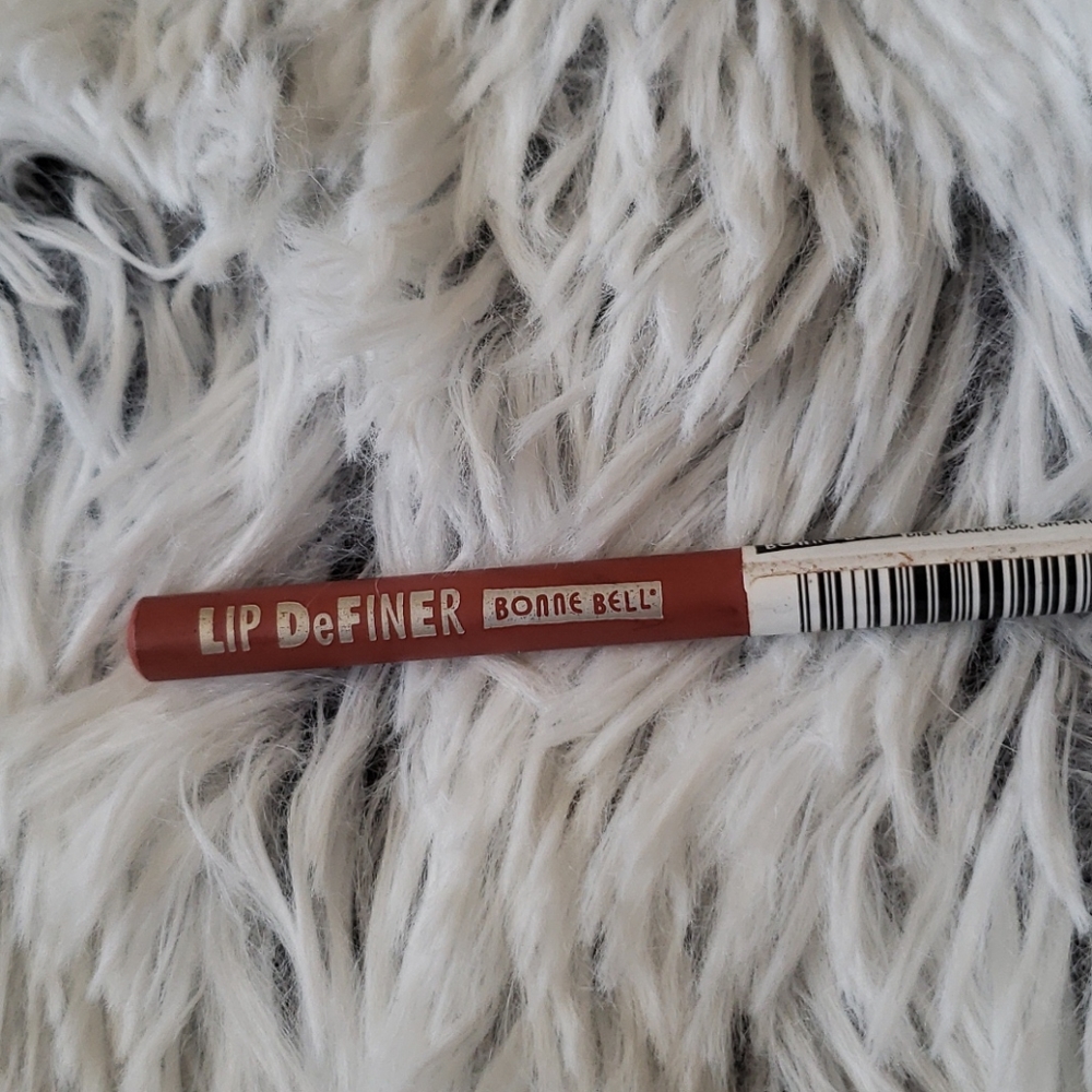 Lip definer by bonne bell - Picture 3 of 3